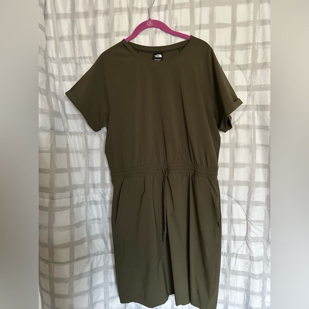 NORTH FACE SPORT DRESS